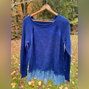 Gorgeous Blue Crew Neck Sweater